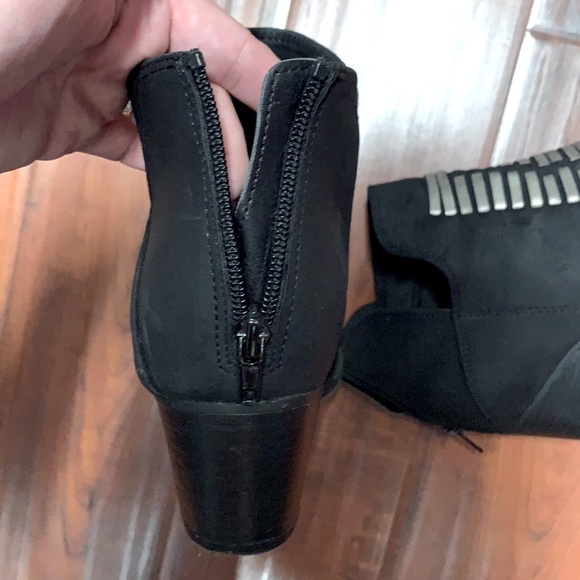 Black Booties - Picture 4 of 6